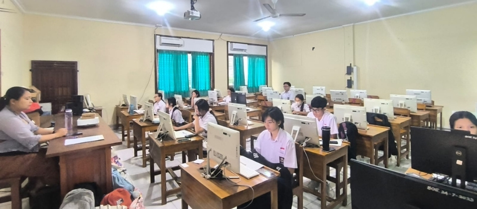 SMA Negeri 1 Denpasar Sukses Gelar Seleksi Internal OSN 2025 Tingkat Kota/Kabupaten