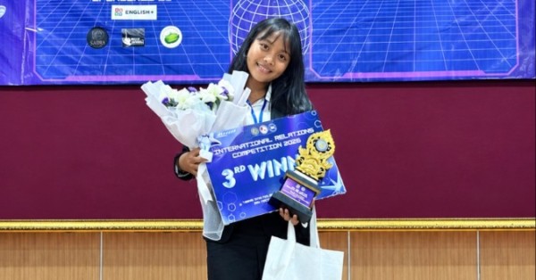 Tampil Percaya Diri di Depan Kamera, Denitra Anindyaswari Raih Juara 3 News Anchor IRC 2026