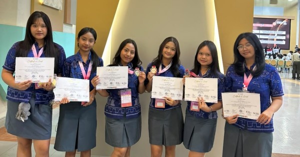 Tim Inovasi SMAN 1 Denpasar Raih Silver Medal dalam Ajang Thailand International Science, Invention and Innovation Fair 2026